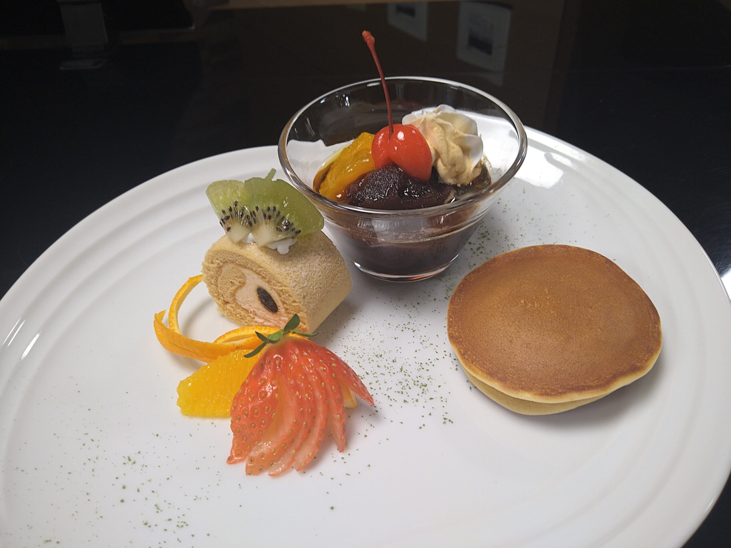 【アシェットデセール】