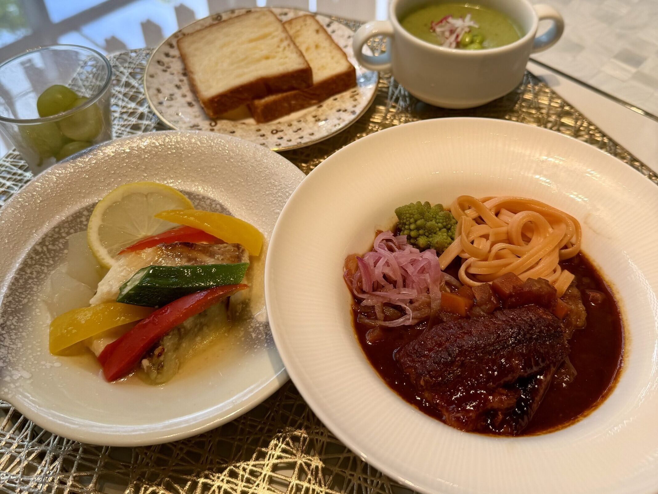 エクセレントランチ