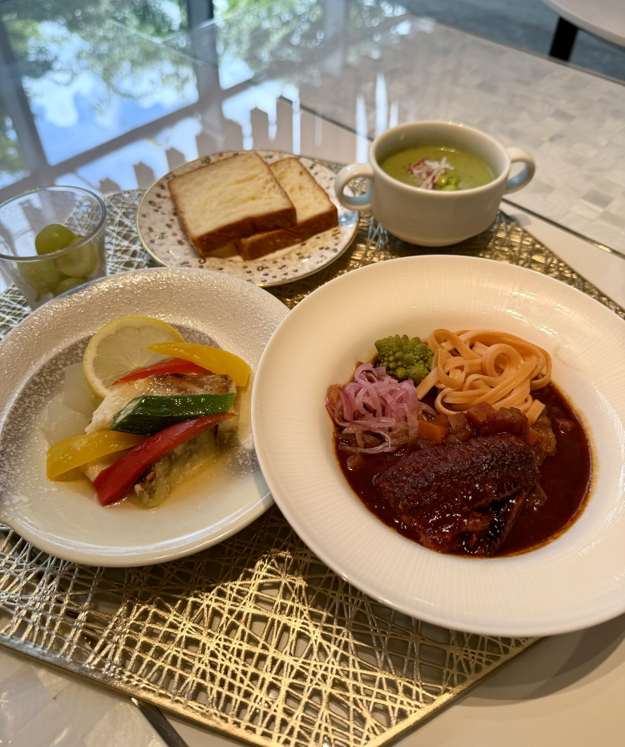 エクセレントランチ