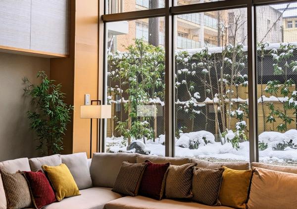 トラストガーデン四条烏丸の雪化粧