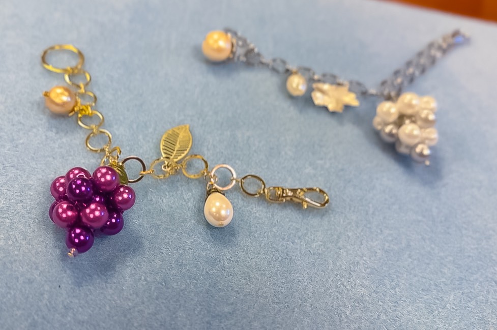 ぶどうのバッグチャーム作り